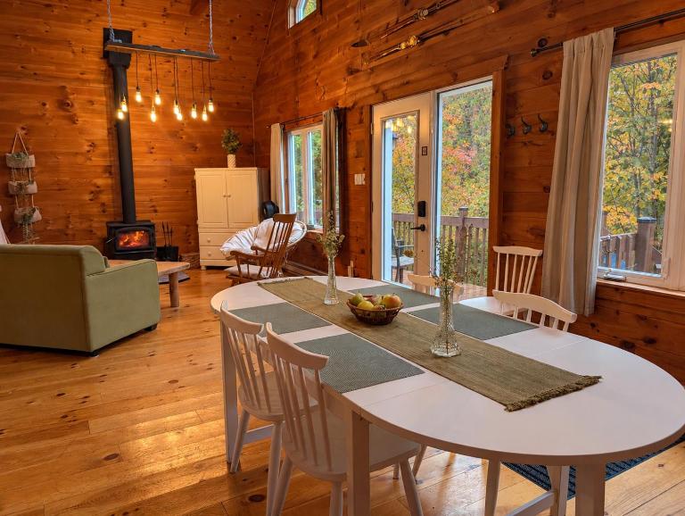 L'Auberge des Collines Full Guest Suite - B&B Wakefield