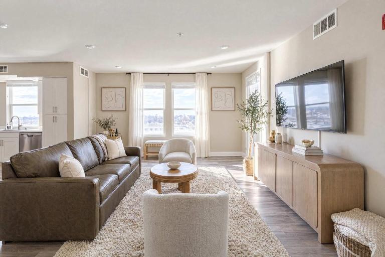 Sparks Marina 2BR - Waterfront Views & Rooftop Patio - Ferienwohnung Sparks
