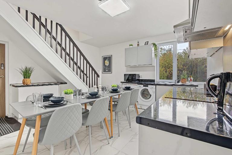 Luxury 5-Bedroom House Near Manchester City Centre - B&B Manchester