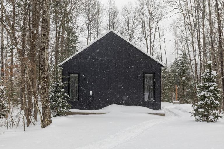 Woodland - Terrace - Fire pit - 15min Tremblant - B&B La Conception
