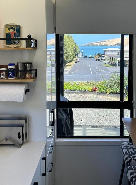 Beach view studio 337 - B&B Omapere