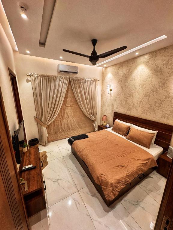 DHA Phase 6 Lahore - Budget Rooms - Near Raya and Dolmen Mall - Chambres d'hôtes Lahore