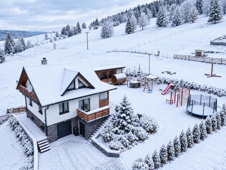 Chata Lomňanka - B&B Lomná