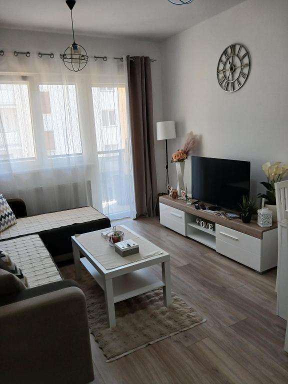Apartman Sofisi - B&B Banja Koviljača