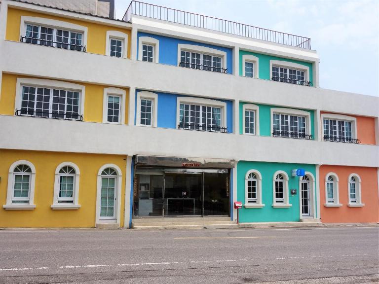 Wind Island - B&B Magong