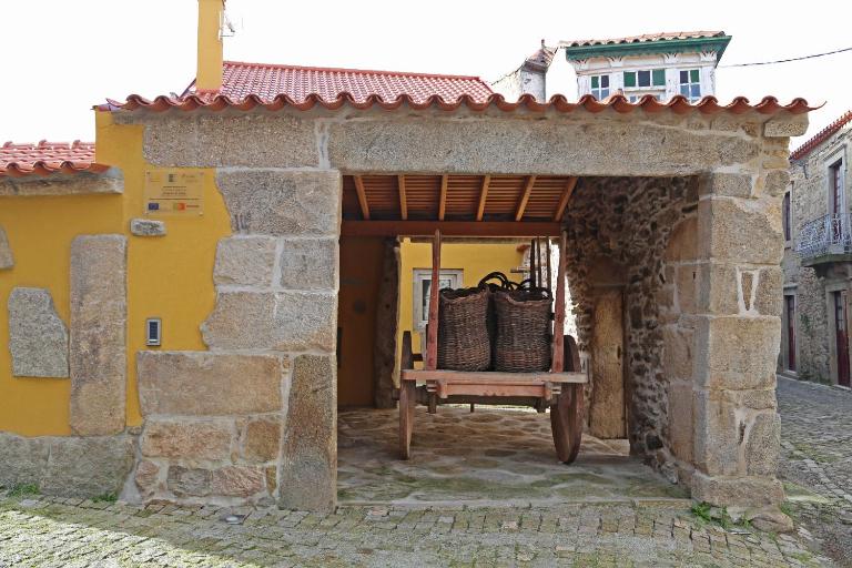 Curral de l Tiu Pino - B&B Sendim