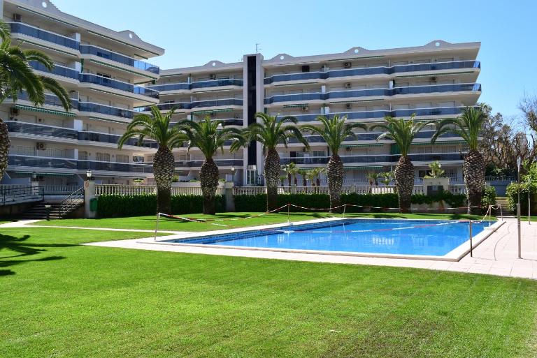 DIFFERENTFLATS Living Park Families - B&B Salou