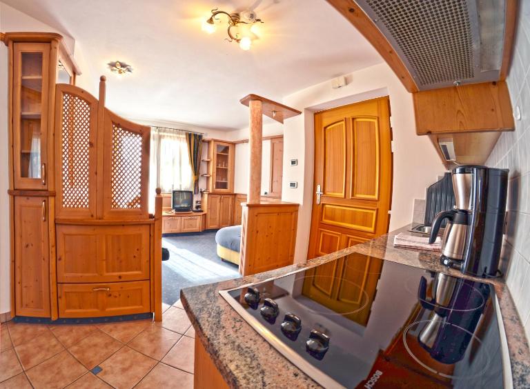Hammele Appartements - Bed and Breakfast Schenna