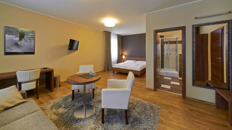 Penzion Club - B&B Skalica