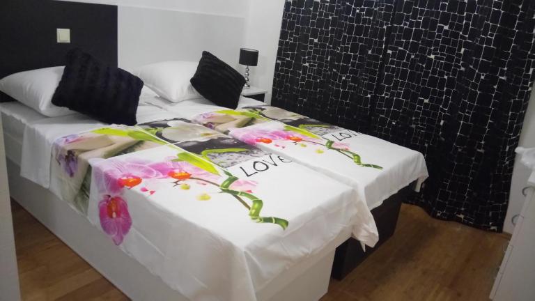 Apartment Fortuna - Bed and Breakfast Makarska