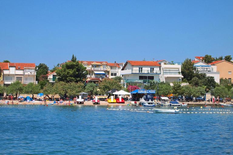 Apartmani Delfin - Ferienwohnung Grebaštica