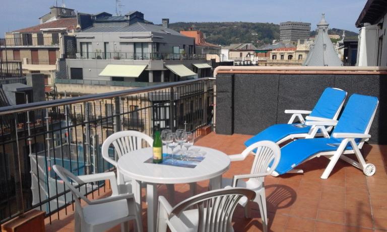 Larramendi Terrace Apartment - Ferienwohnung Donostia / San Sebastián