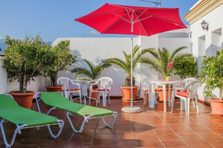 Apartamentos Centurión - Bed and Breakfast Nerja