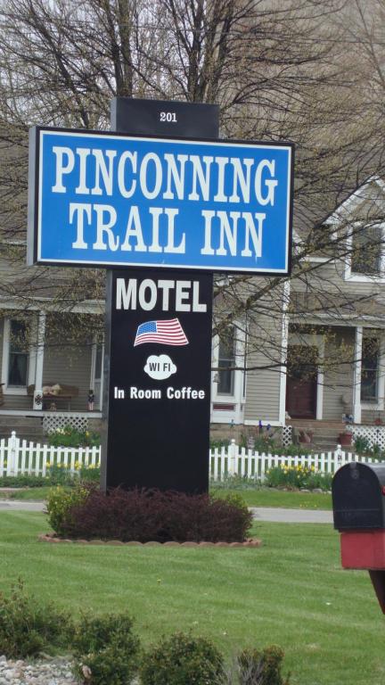Pinconning Trail Inn Motel - B&B Pinconning