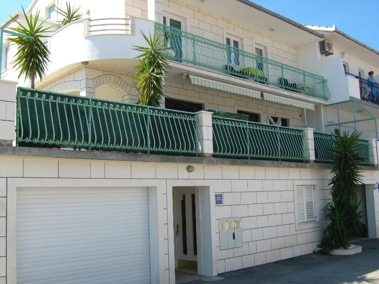 Apartmani Jole - B&B Trogir