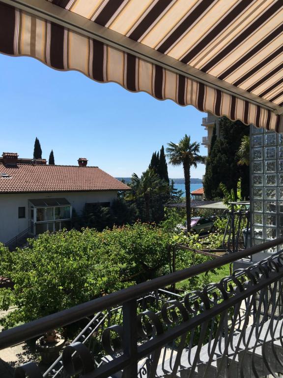 Apartments Vesna - B&B Portorose