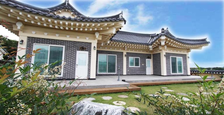 Gyeongju Family Pension - Bed and Breakfast Gyeongju