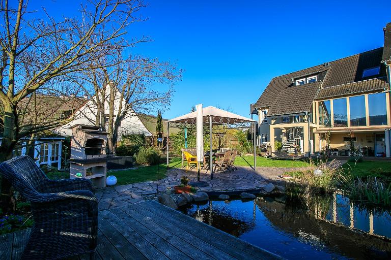 Ferienwohnung Laurent - B&B Pünderich
