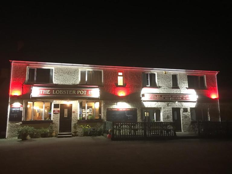 The Lobster Pot - B&B Marloes