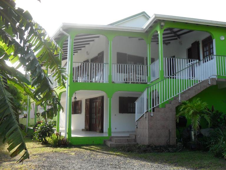 Jardin Bananier - Bed and Breakfast Deshaies