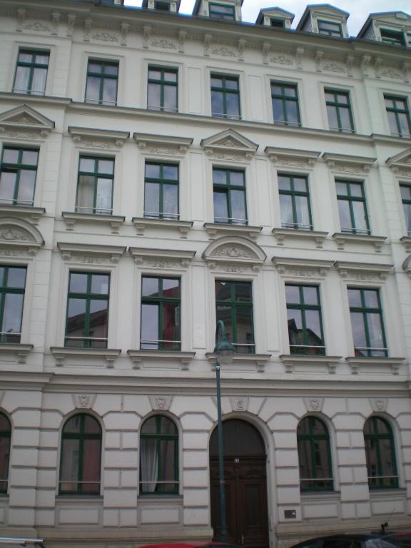 Zentrales hochwertiges Gründerzeit-Apartment Thomasius - B&B Leipzig