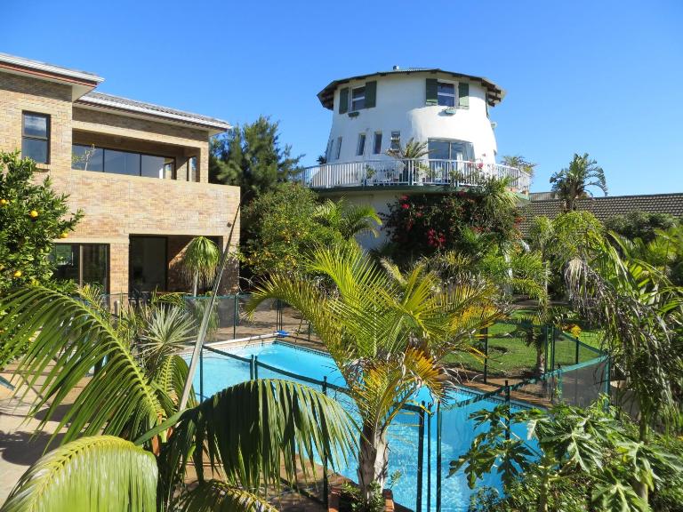 Cape Oasis Guesthouse - Chambres d'hôtes Bloubergstrand