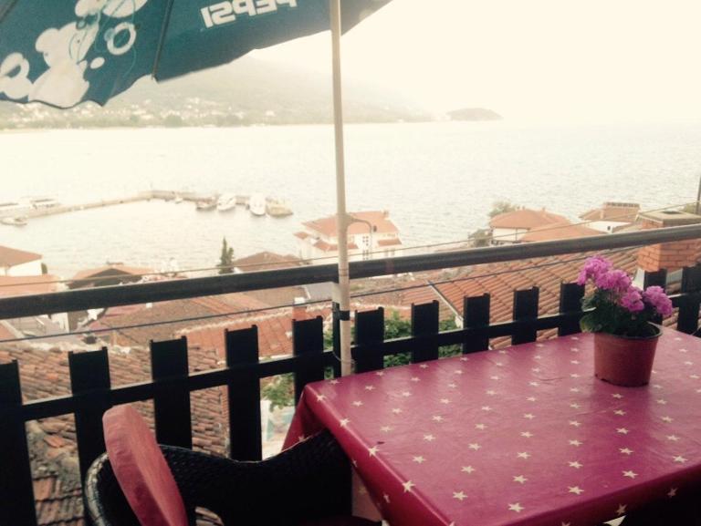 Vila Mare - B&B Ocrida