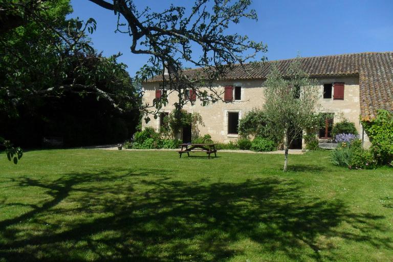 Maison de Bastien - B&B Lugon-et-l'Île-du-Carnay