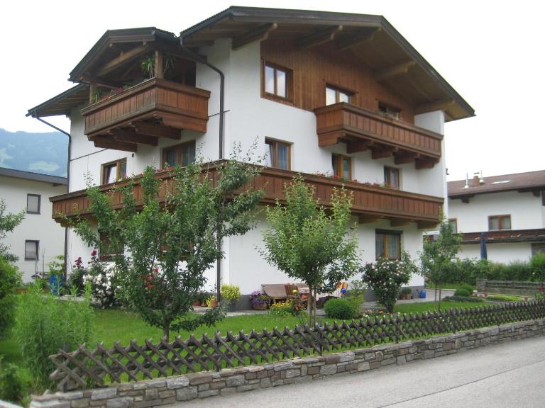 Haus Christl - Ferienwohnung Uderns