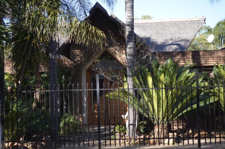 Birrea Guest house - B&B Polokwane