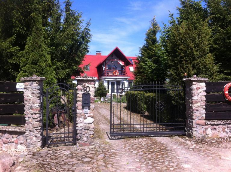 Kapitańskie Gniazdo - B&B Czaplinek