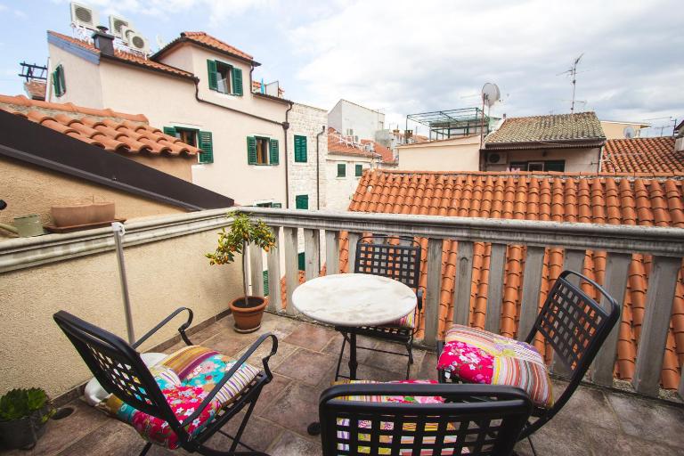 Jerry & Oli's Apartments - B&B Sebenico