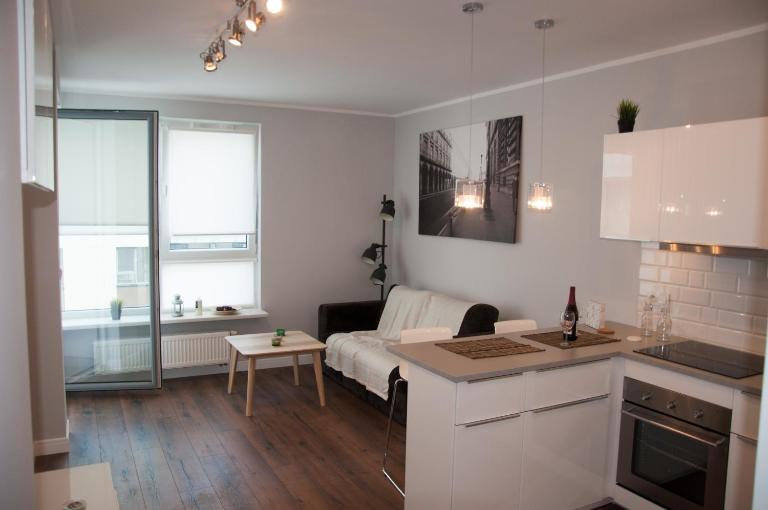 Apartament Garazowa 5 - Ferienwohnung Warschau