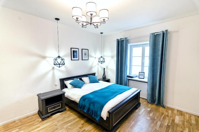 Stylish apartment. Heart of the city - B&B Leópolis