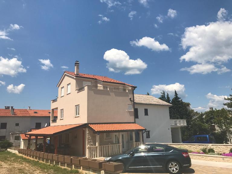 Apartment Ivana - B&B Punat