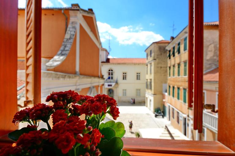 Apartment Martina - Bed and Breakfast Zadar