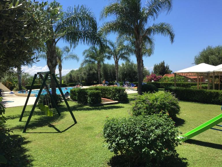 Delta Club Residence - B&B Capo Vaticano