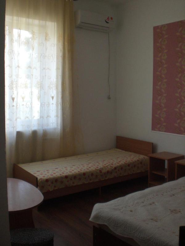 Standard Double or Twin Room image 2