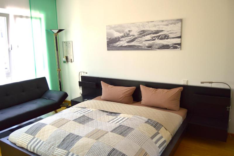 Yeti Lux - Central City Loft - image 30