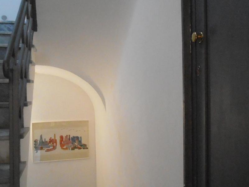 Superior Apartment image 3