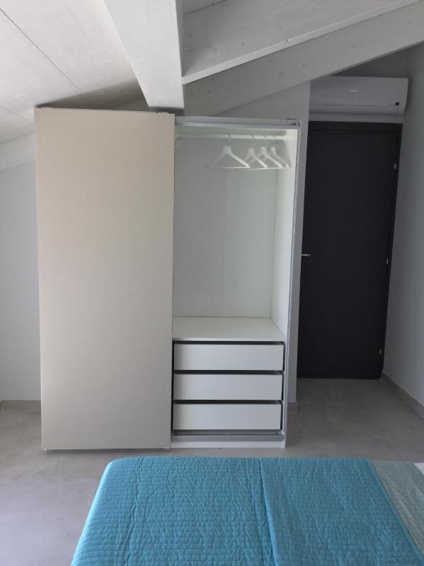 Deluxe Double Room with Balcony and Sea View image 4