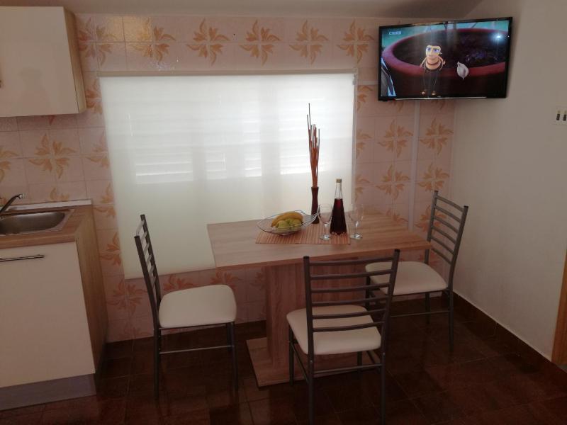 Apartments Mirjana - image 33