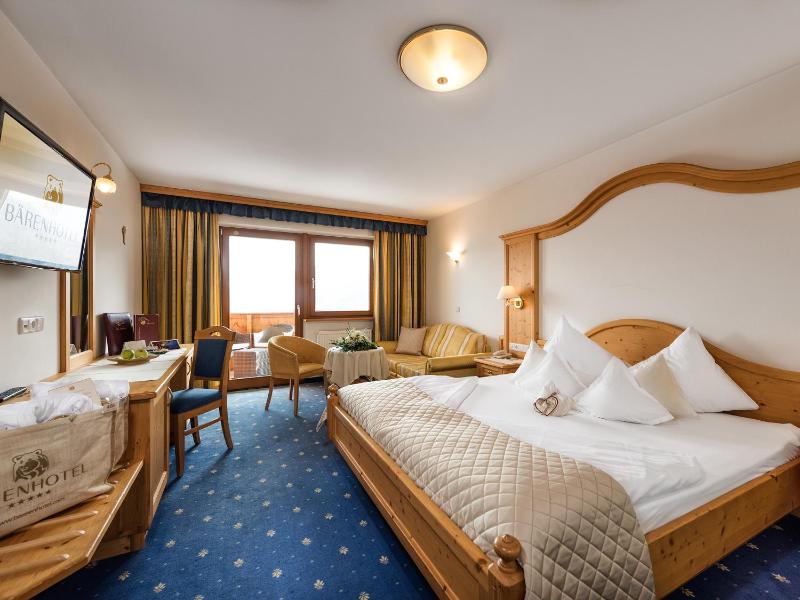 Comfort Double Room with Balcony image 4