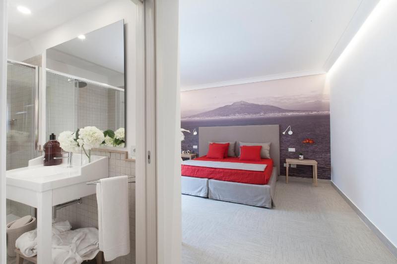 Ulisse Apartment - image 13