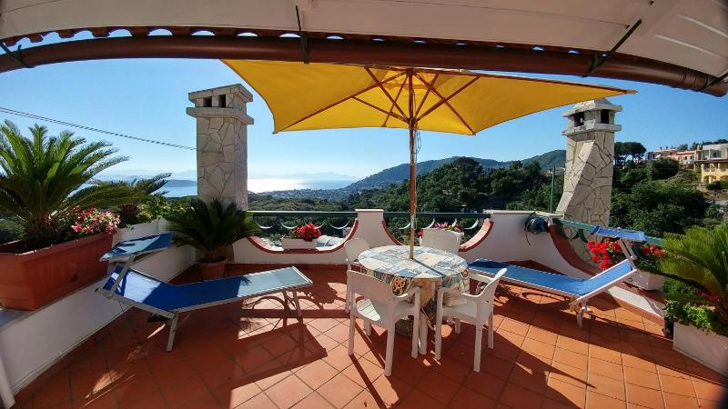 Apartment with Sea View image 1