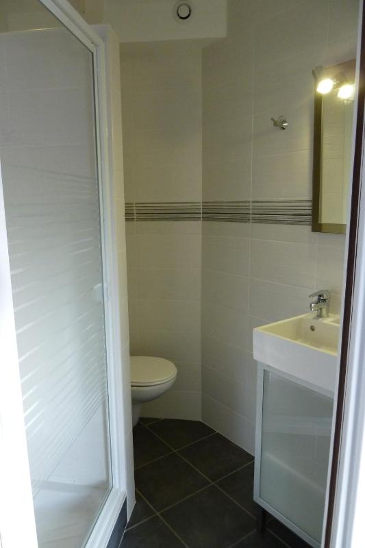 Comfort Twin Room image 4