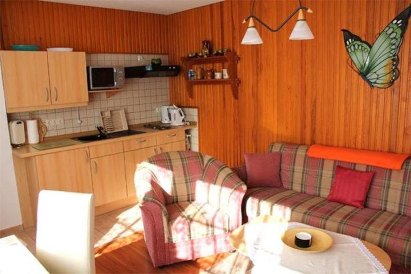 One-Bedroom House image 2
