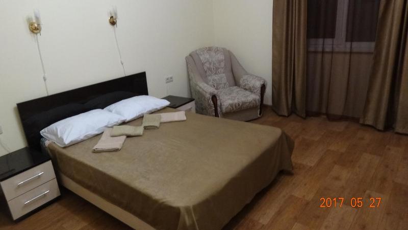 Standard Triple Room image 2