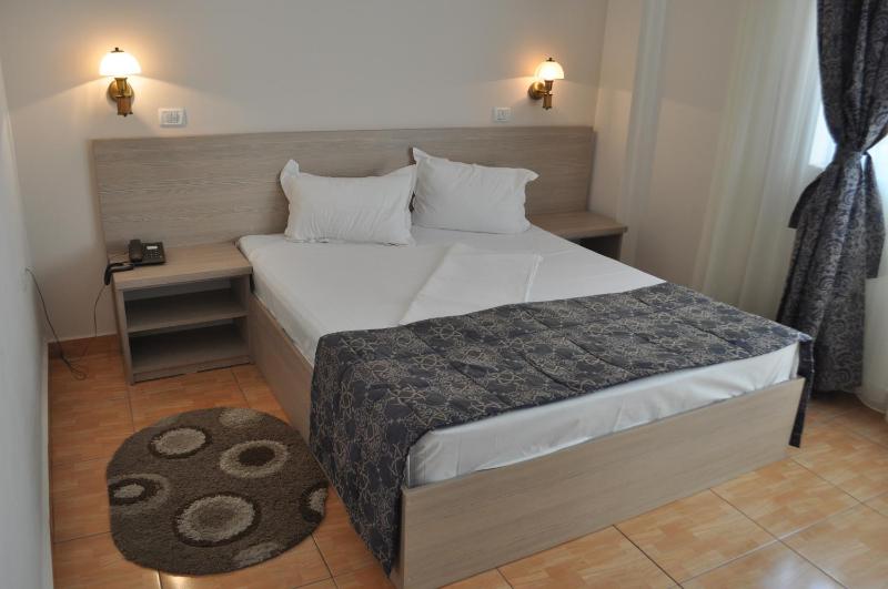 Hotel Regal - image 25