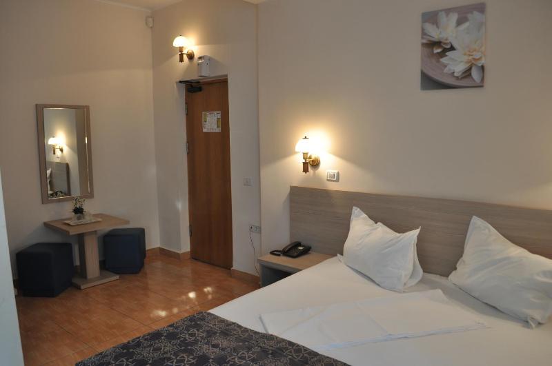 Hotel Regal - image 5